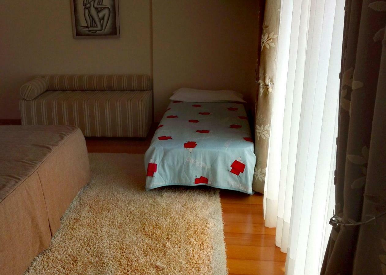 Quarto/Suite De Charme Виана до Кастело Екстериор снимка