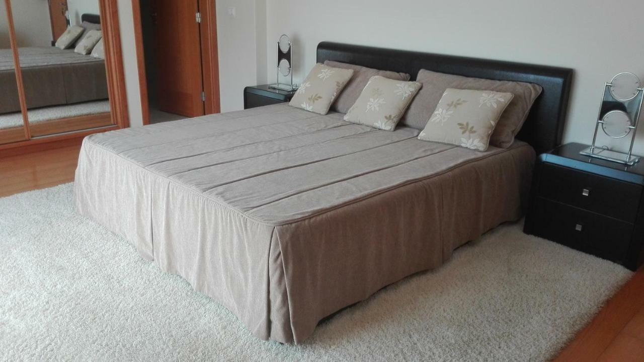 Quarto/Suite De Charme Виана до Кастело Екстериор снимка